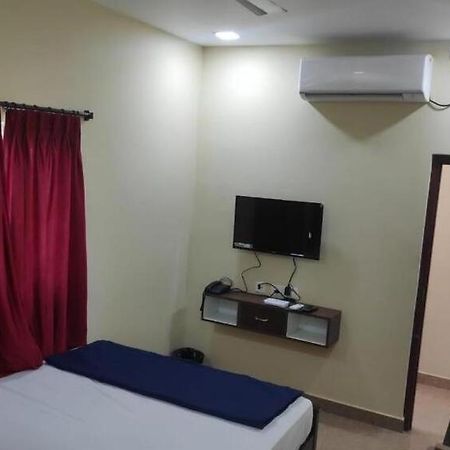 Dream Stay Guest House بونديتْشيري المظهر الخارجي الصورة