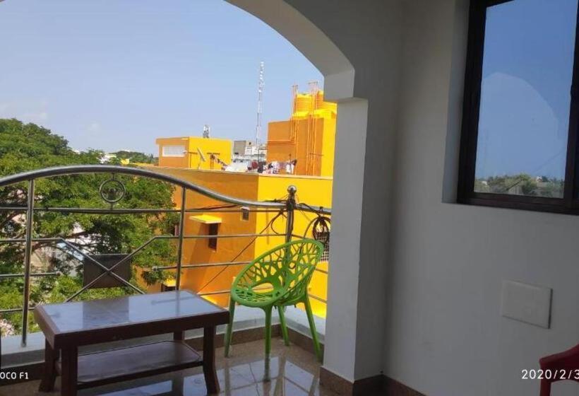 Dream Stay Guest House بونديتْشيري المظهر الخارجي الصورة