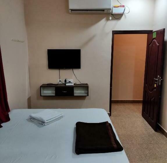 Dream Stay Guest House بونديتْشيري المظهر الخارجي الصورة