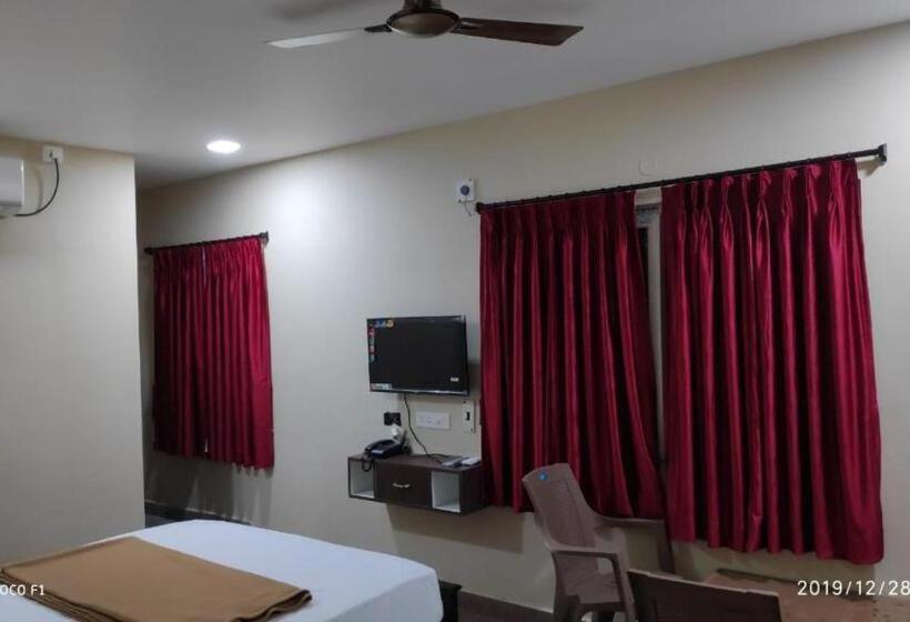 Dream Stay Guest House بونديتْشيري المظهر الخارجي الصورة