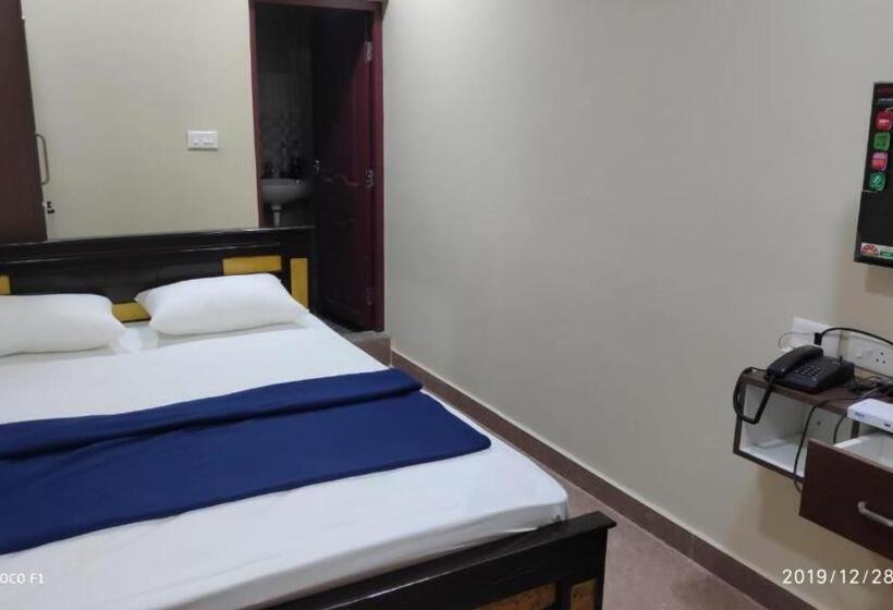 Dream Stay Guest House بونديتْشيري المظهر الخارجي الصورة