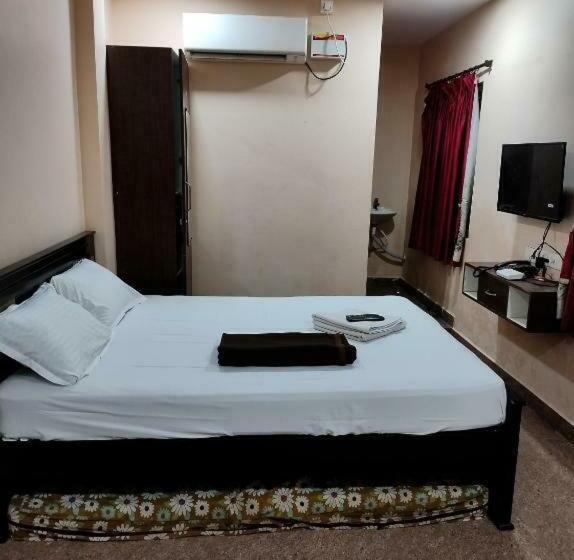 Dream Stay Guest House بونديتْشيري المظهر الخارجي الصورة