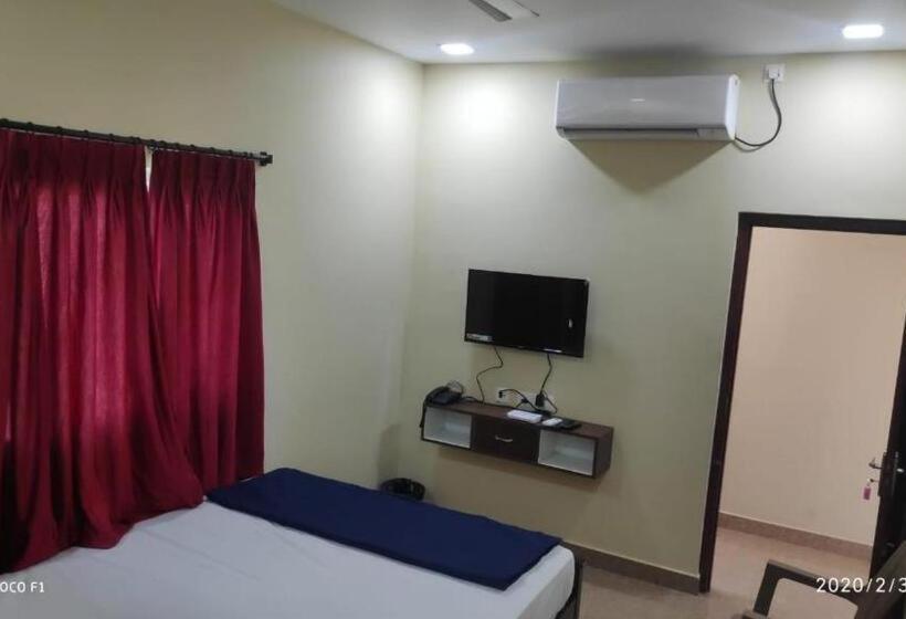 Dream Stay Guest House بونديتْشيري المظهر الخارجي الصورة